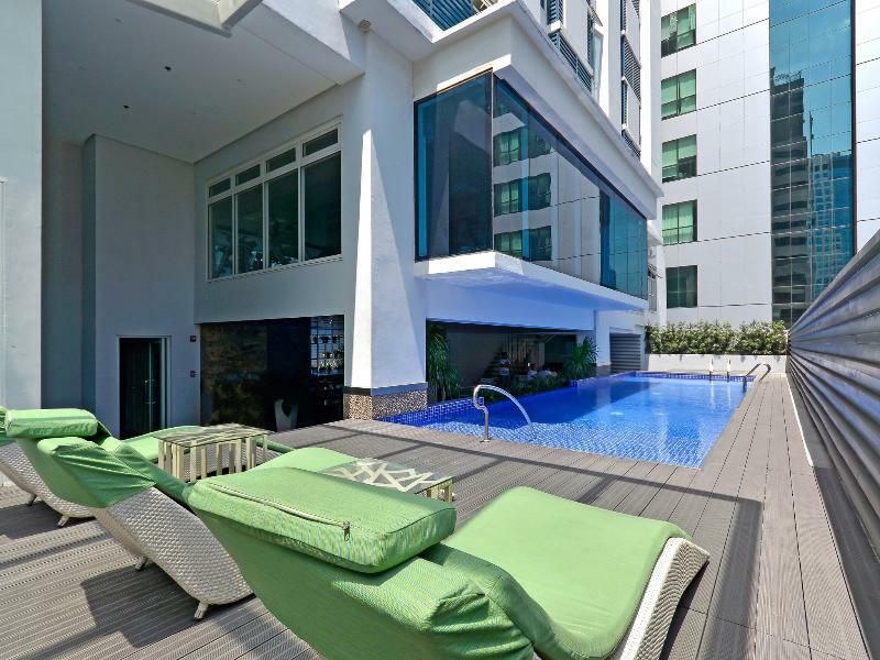 Currency Serviced Suites Pasig City Buitenkant foto