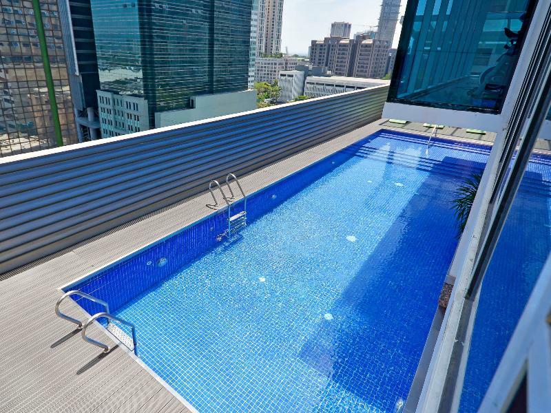 Currency Serviced Suites Pasig City Buitenkant foto