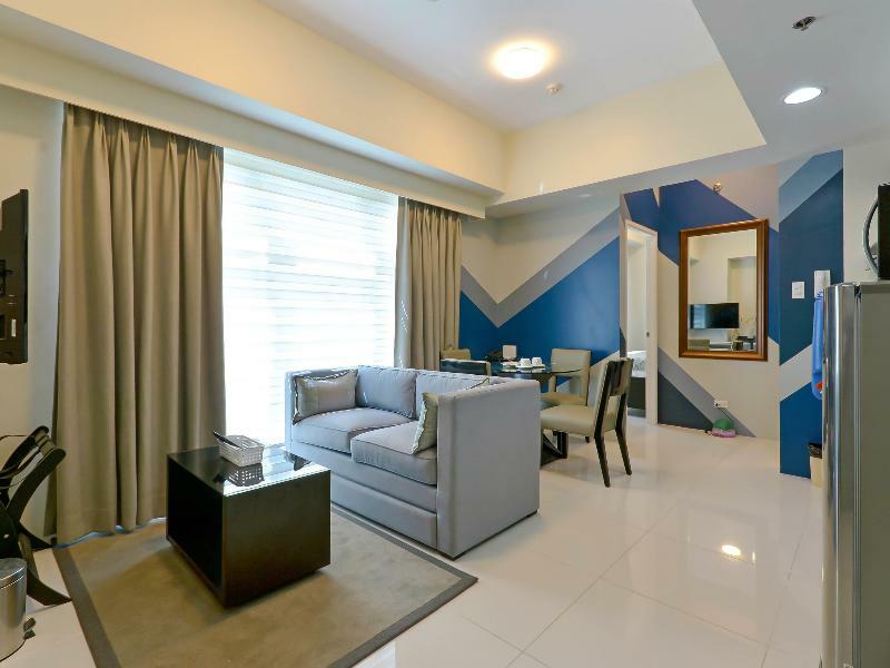 Currency Serviced Suites Pasig City Buitenkant foto