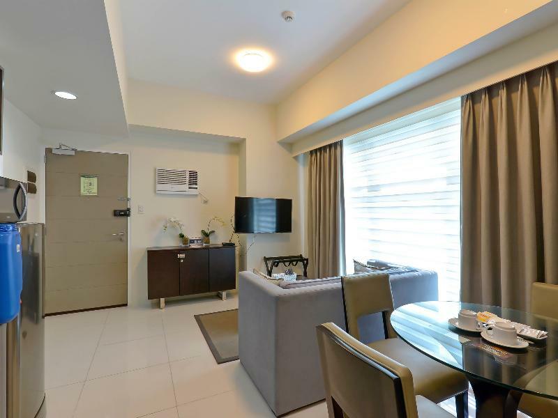 Currency Serviced Suites Pasig City Buitenkant foto